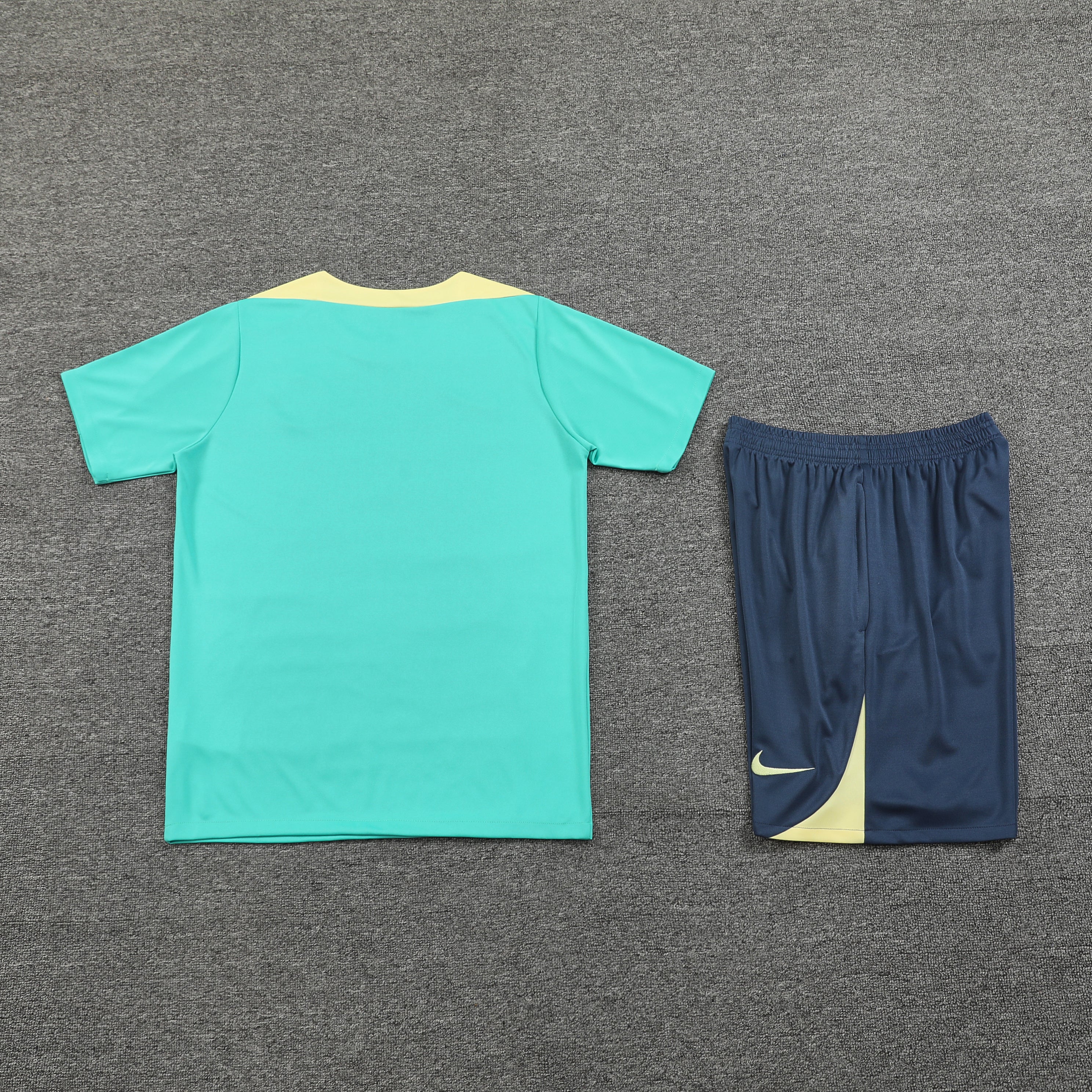 Ensemble Football - Club América